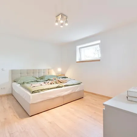 Komfortables Am Osterdeich Apartment Bremen